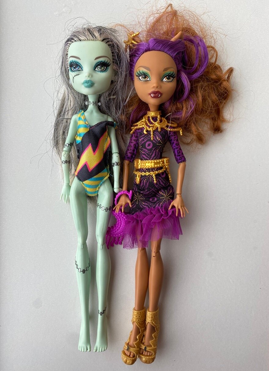 Набор из 2 кукол Монстер Хай: Клодин Вульф и Фрэнки Штейн №4, б/у, Mattel