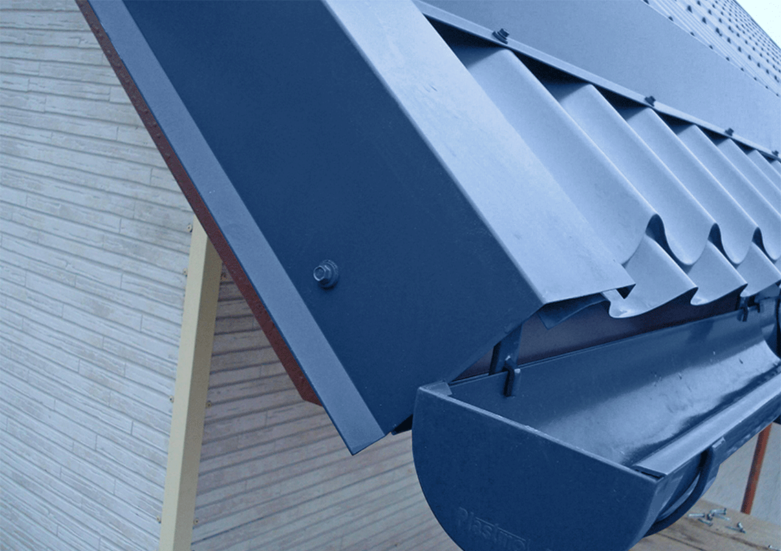 Ветровая торцевая планка 2 м (98х60 мм) угол наружный металлический для крыши (RAL 5005)сигнальный синий 1 штука - фотография № 5