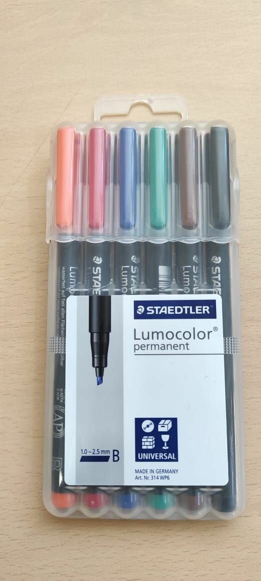 Набор маркеров перманентных универсальных Staedtler Lumocolor, B, 6 цветов, пластиковый пенал 6 цветов - фотография № 2