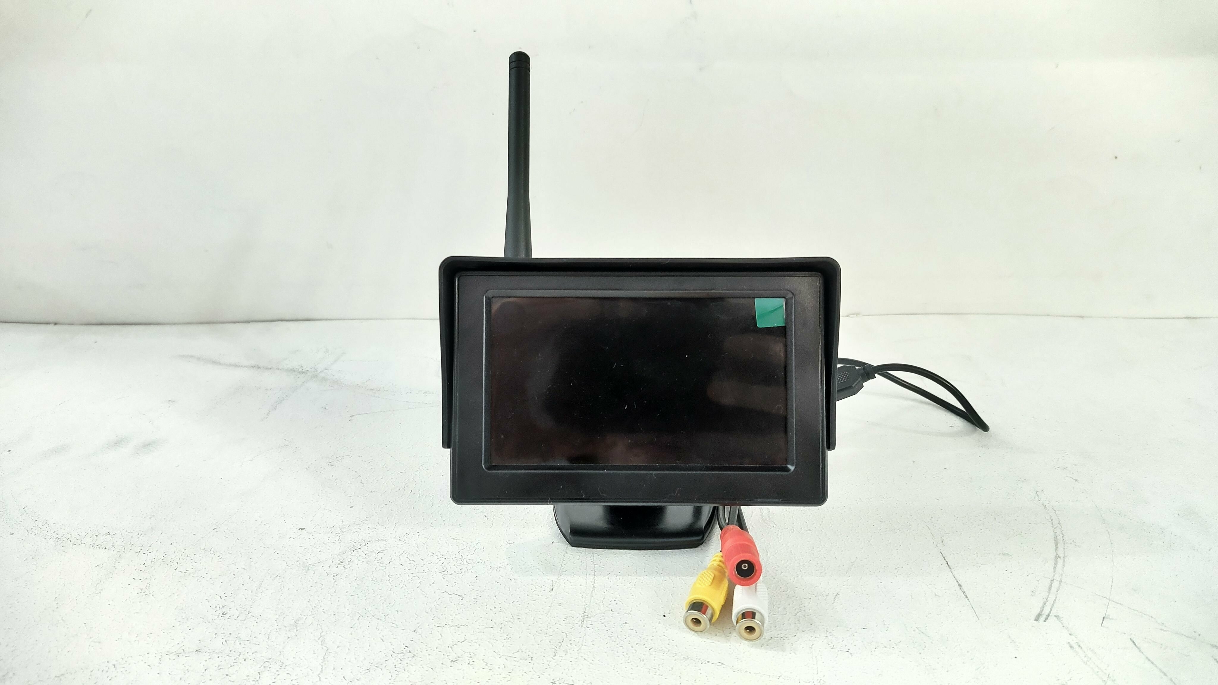 Автомобильный монитор с камерой заднего вида с Bluetooth 4,3" (12V) — фото 3