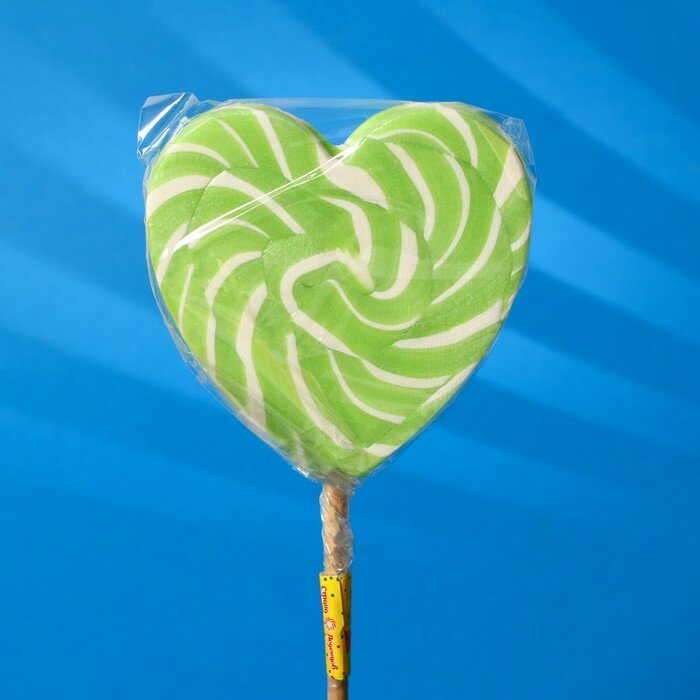 Карамель на палочке 'Лолли сердце двухцветное' 70г зелёное - фотография № 2