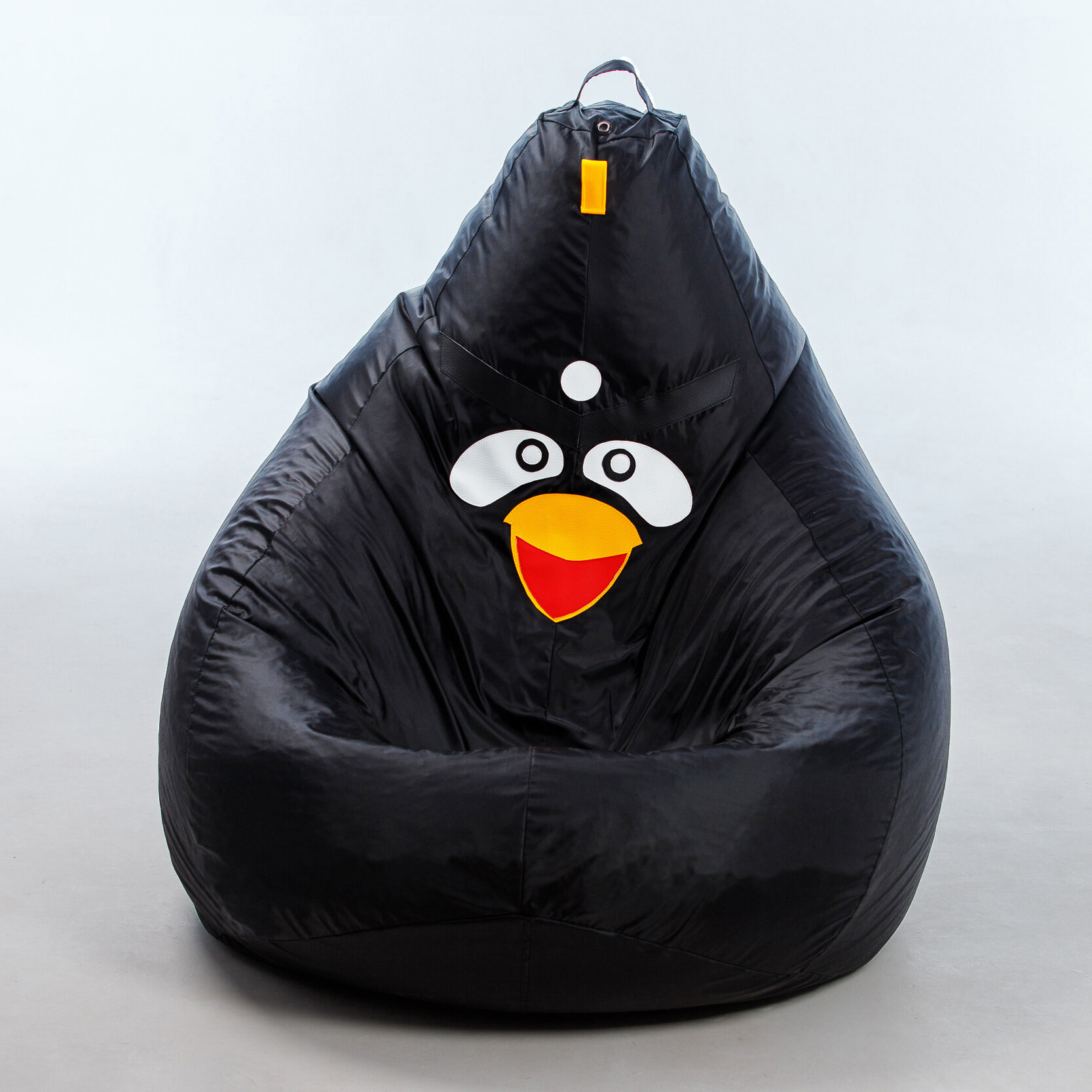 Кресло-мешок Angry Birds Bomb 135х95см Размер XXXL, из Deswpo Milky черная птичка Энгри Бердс - фотография № 7