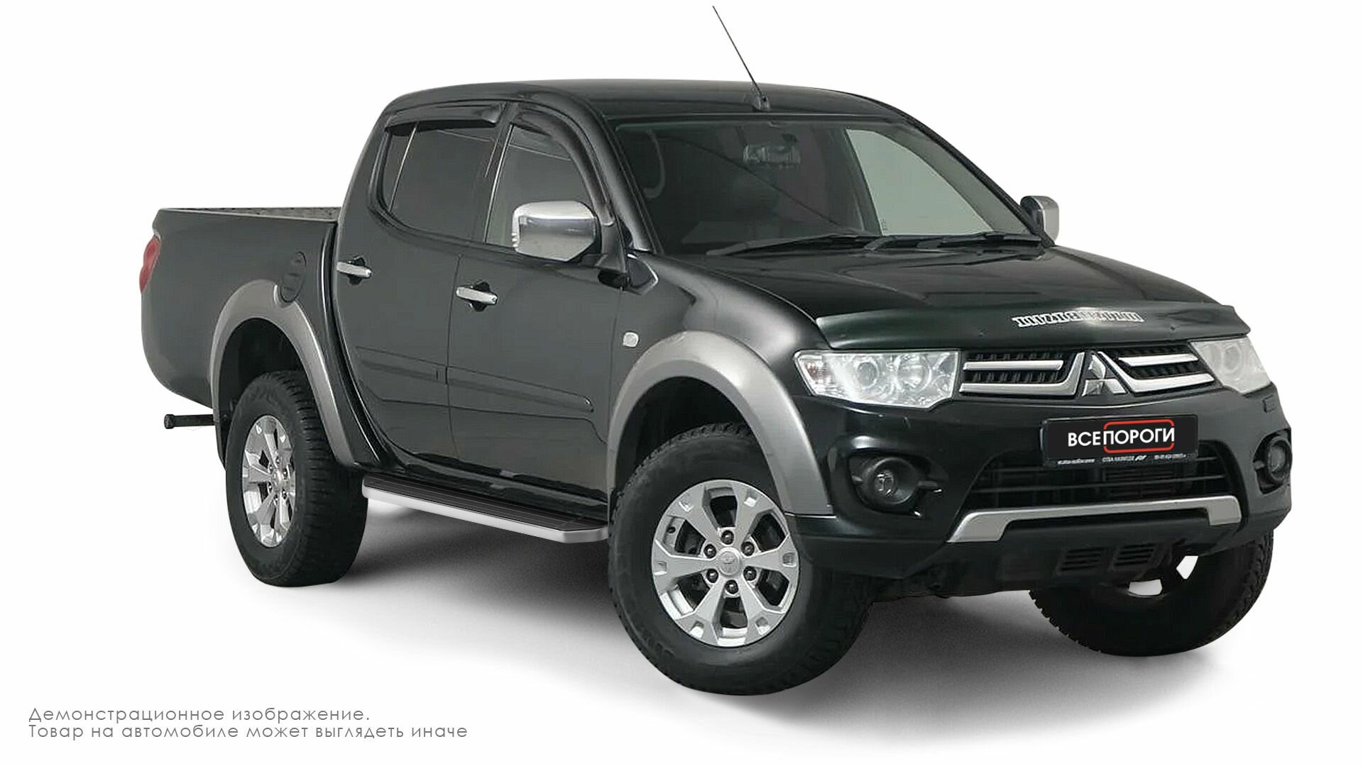 Пороги подножки для Mitsubishi L200 2007-2014 с крепежом