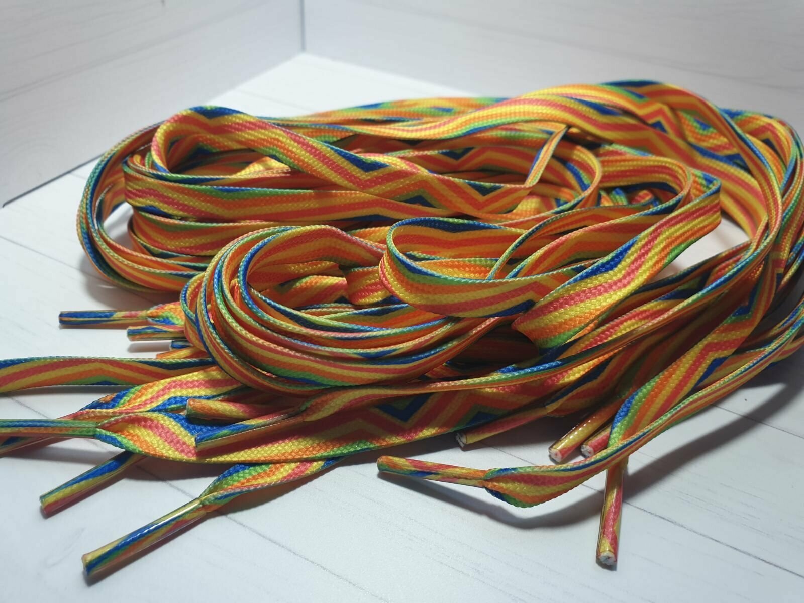 Шнурки "геометрия цветная" Длина 130см 2шт - фотография № 6
