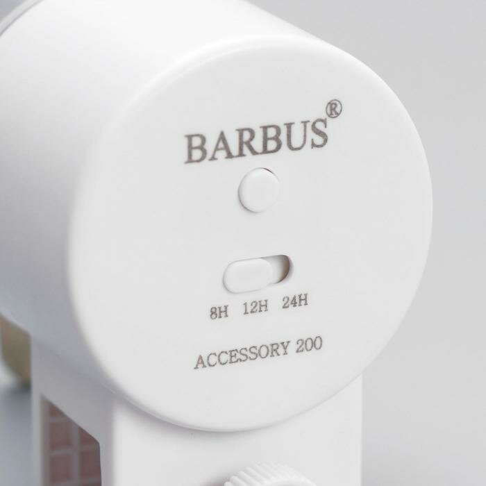 Автоматическая кормушка BARBUS Accessory 200 на батарейках 2хАА - фотография № 5