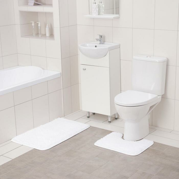 Набор ковриков для ванной и туалета Доляна «Пушистик», 2 шт: 40×50, 50×80 см, цвет белый - фотография № 1