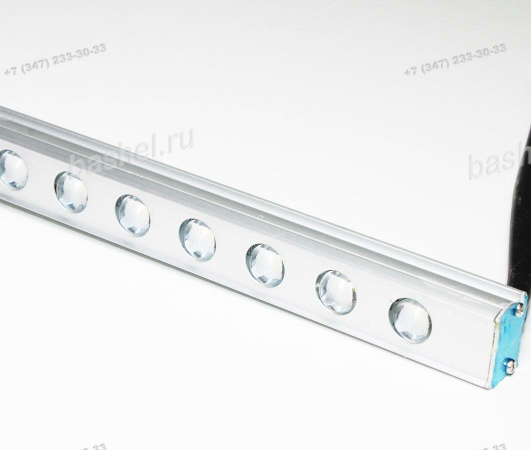 фото Прожектор светодиодный линейный 12W Wash wall line 1000, White 6000K, 24V, 12W, 45гр., IP65 Meteor H11 электротовар