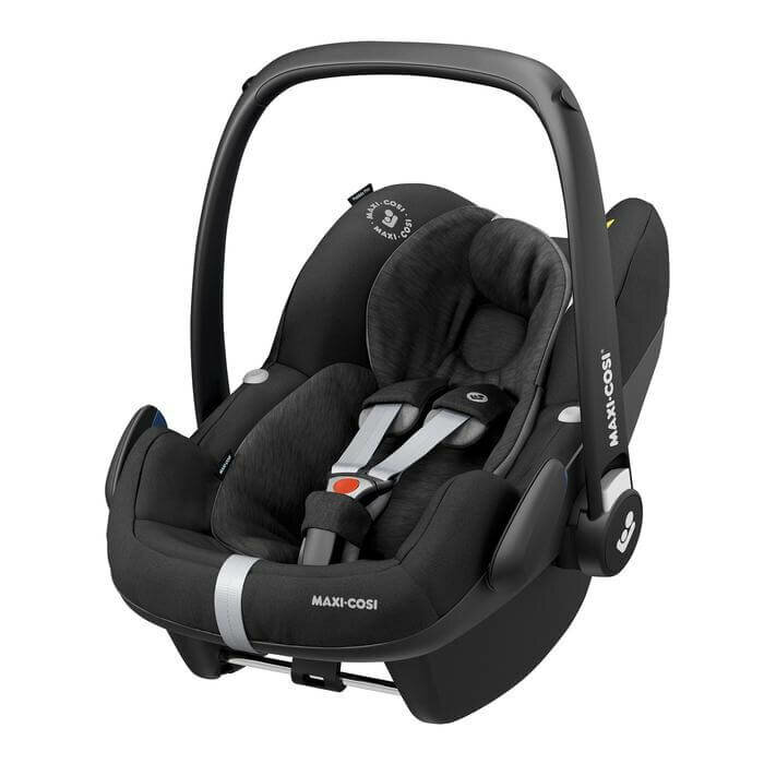  Maxi-Cosi Pebble Pro i-Size Essential Black