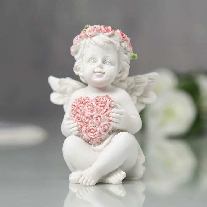 Фигурка полистоун "Ангел с сердечком из розовых роз" 75х6х6 см 1541454