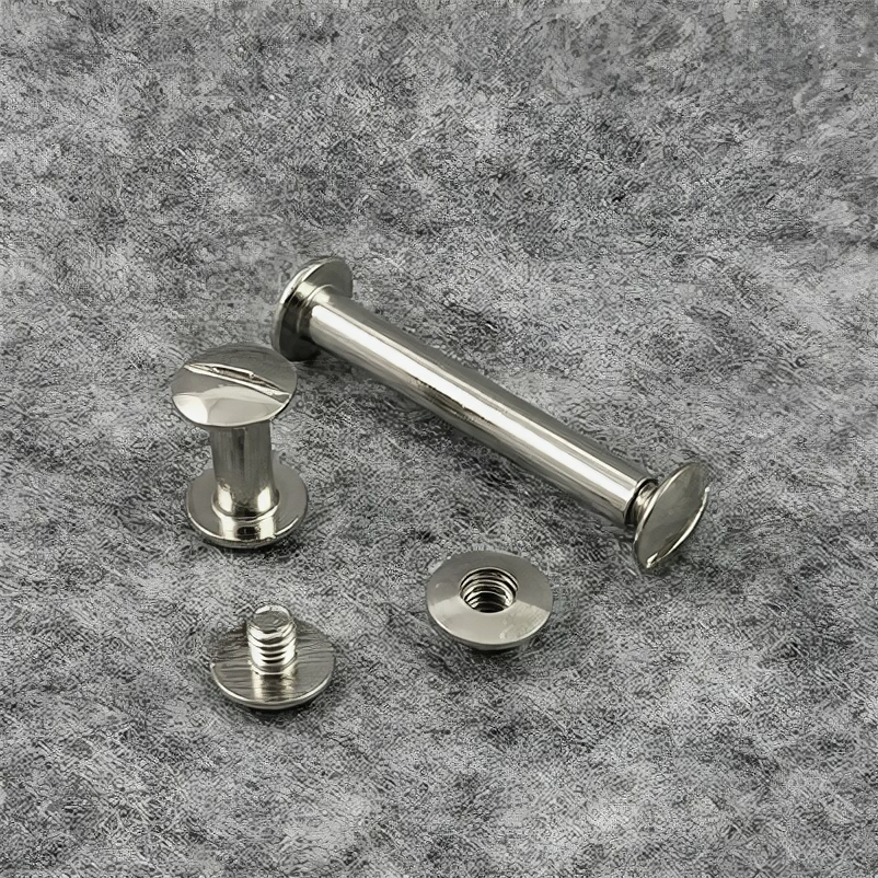 Винт металлический переплетный 02 мм серебро (100 шт)