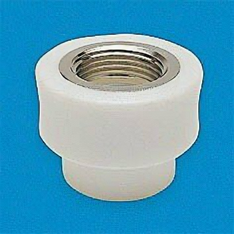 фото Муфта белая комбинированная ф25-1/2 В полипропилен