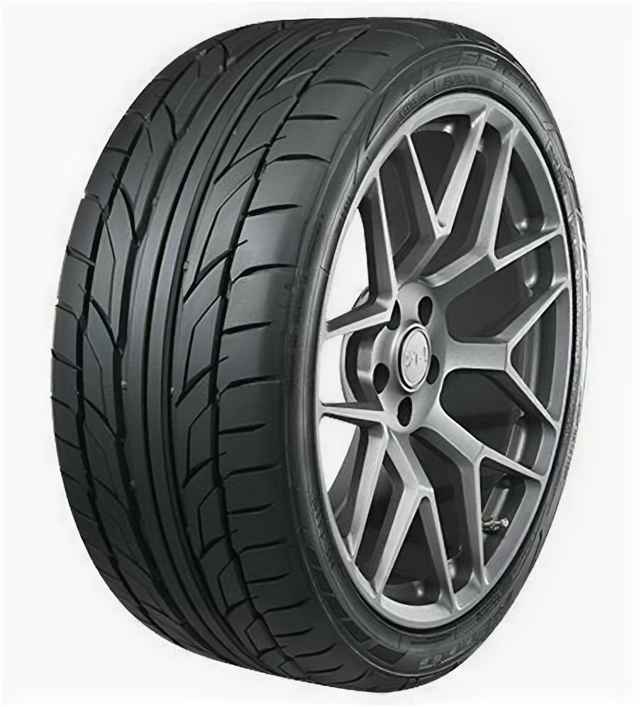 Летние шины Nitto NT555 G2 195/55 R15 85W