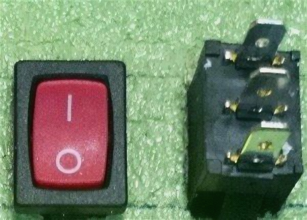 Выключатель (переключатель) SC 768 3c красный on-on