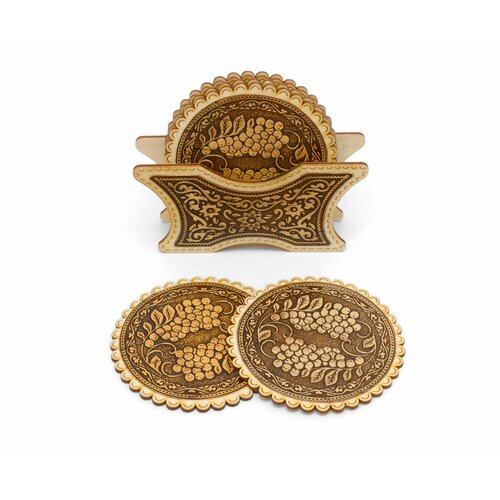 Набор подставок под горячее из дерева и бересты 