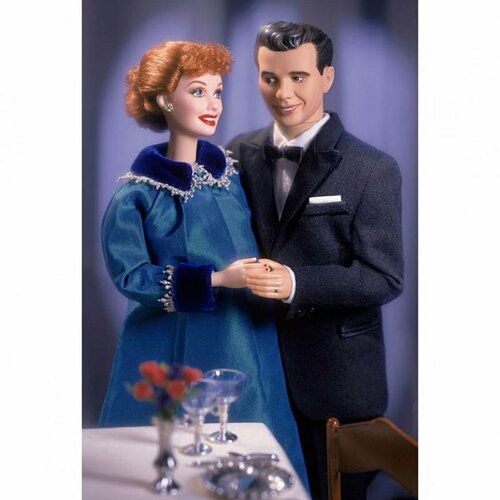 Набор кукол Barbie I Love Lucy - Lucy and Ricky 50th Anniversary Giftset (Барби Я люблю Люси - 50-я годовщина Люси и Рики) набор кукол barbie 50th anniversary my favorite couple 1959 wedding day барби 50 я годовщина моей любимой пары 1959 день свадьбы