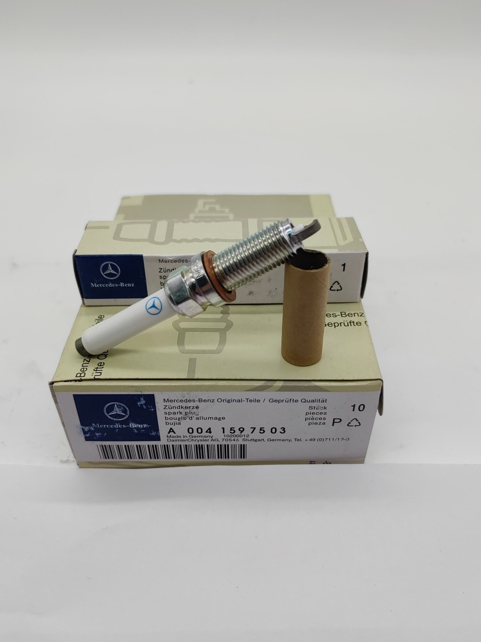 фото Mercedes-Benz Свеча зажигания Mercedes арт. A0041597503