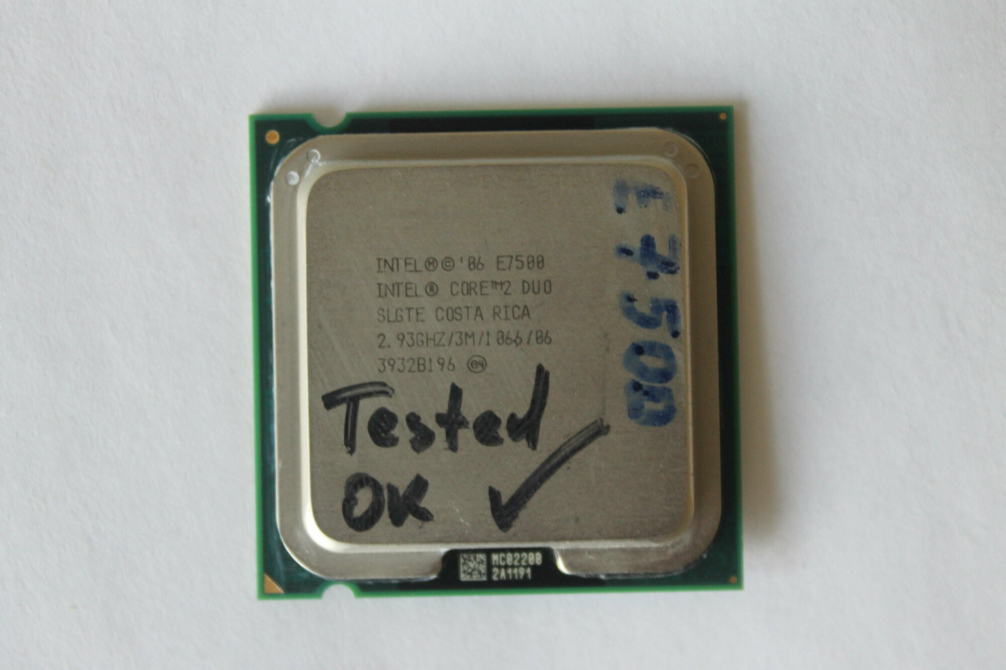 Процессор Intel Core 2 Duo E7500 Wolfdale LGA775 2 x 2933 МГц