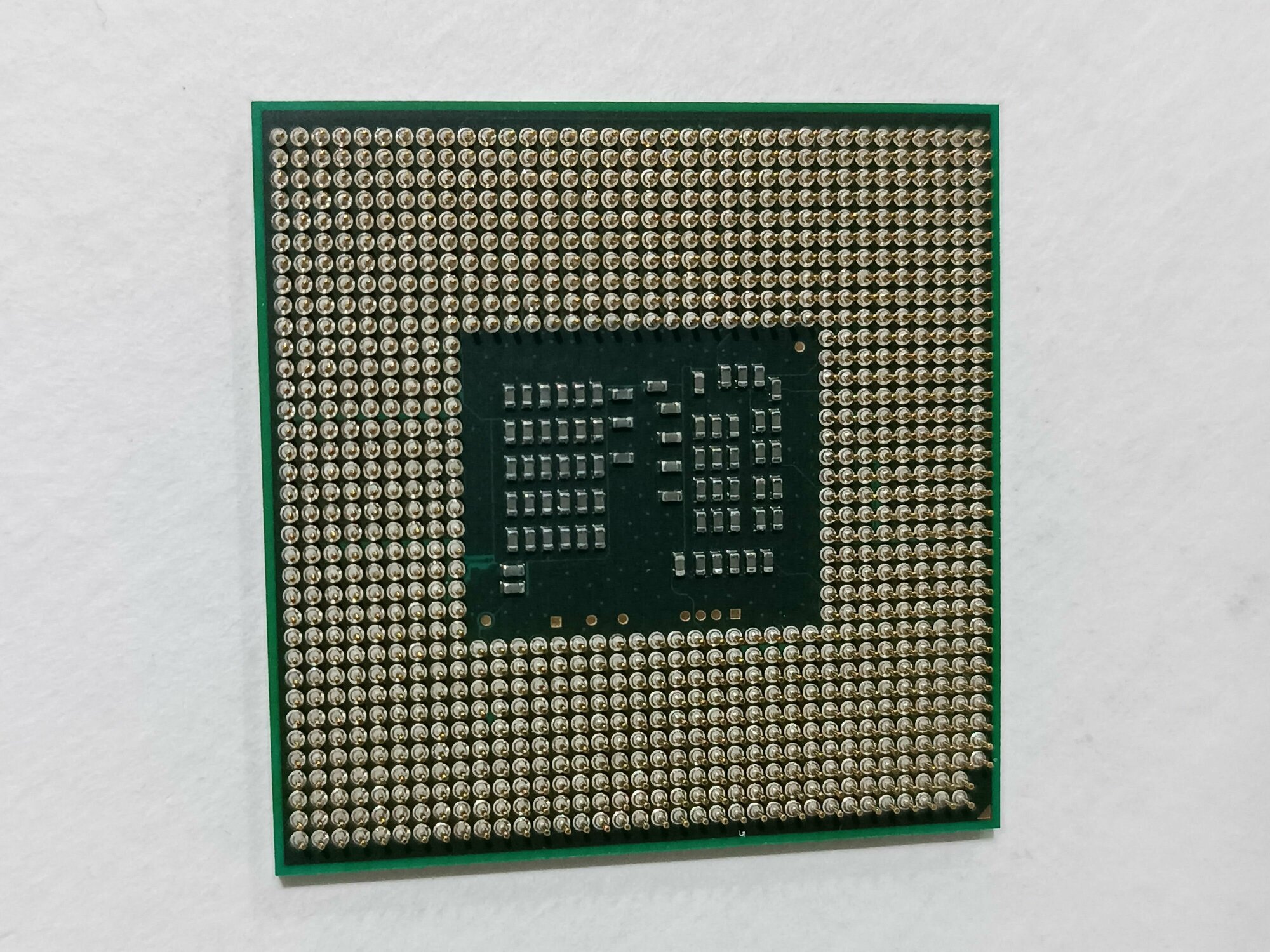 Intel Core i3 370M 24Mhz/3Mb Arrandale 2 ядра 4 потока PGA988 процессор для ноутбука