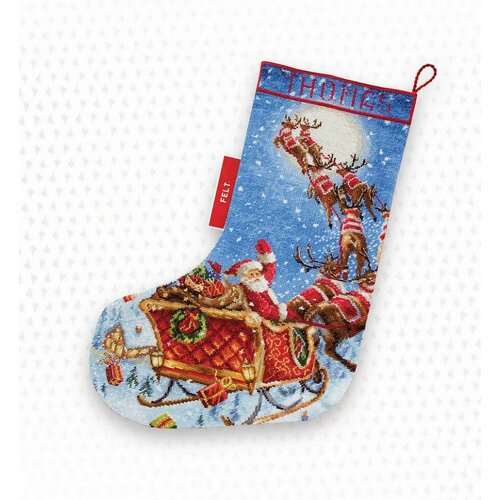 набор для вышивания крестом letistitch the reindeers on its way The Reindeers on it's way! Stocking (Сапожок Олени уже в пути!) #989 LetiStitch Набор для вышивания 38 x 25.5 см Счетный крест