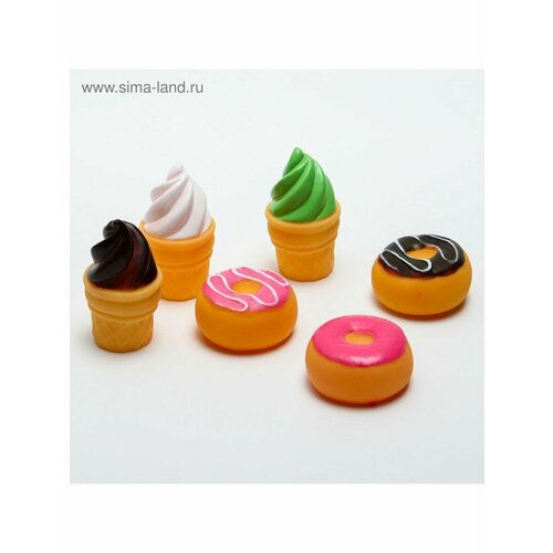 Набор резиновых игрушек для игры в ванной Сладости 715₽