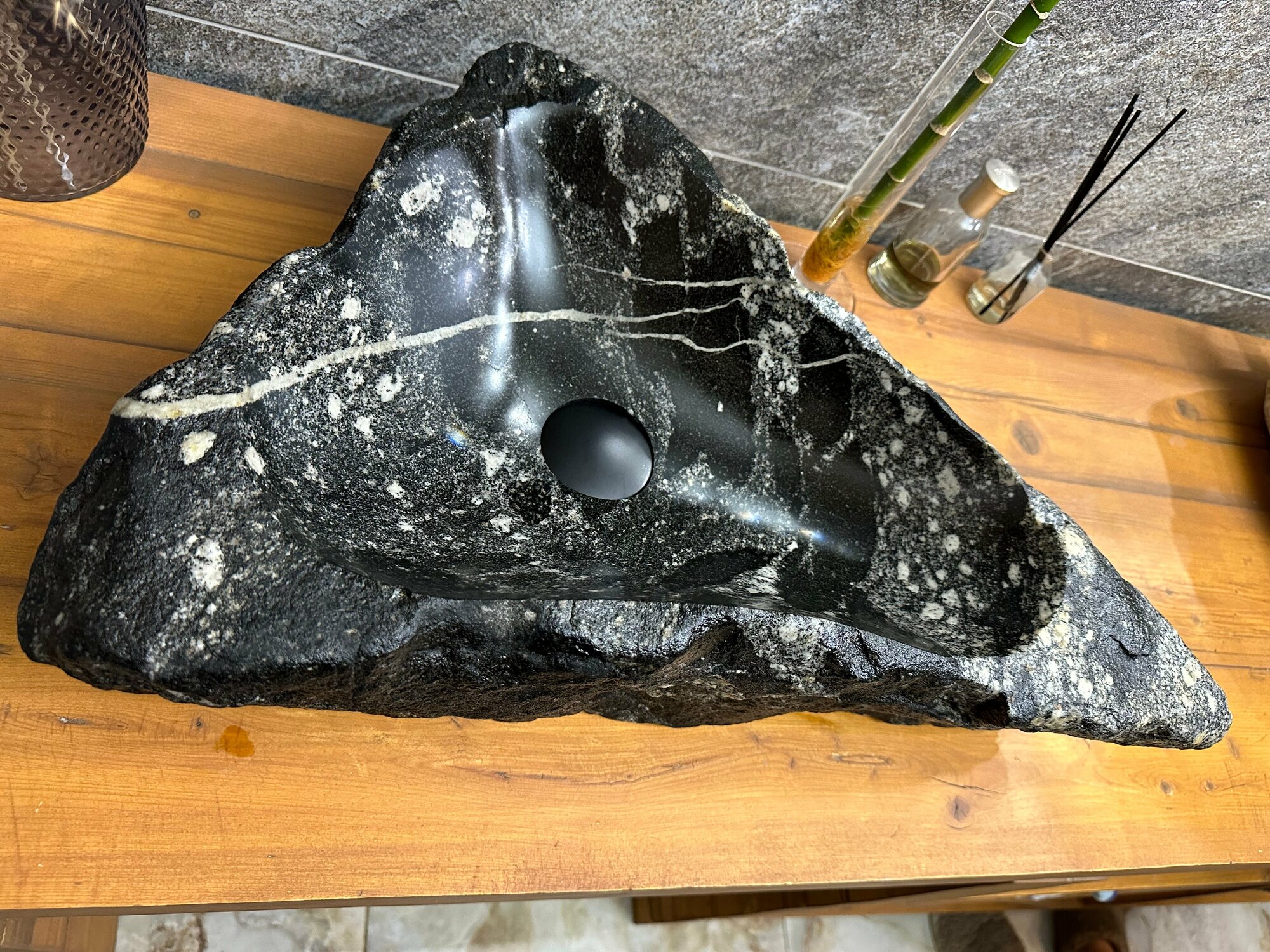 Раковина из натурального цельного камня, Black Noir (58х40) - фотография № 4