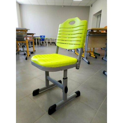 Стул ученический регулируемый, пластик (салатовый)