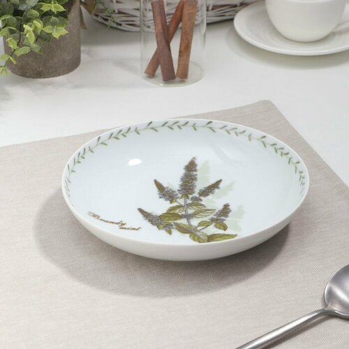 Тарелка глубокая Ботаника 700 мл d20 см фарфор 600₽