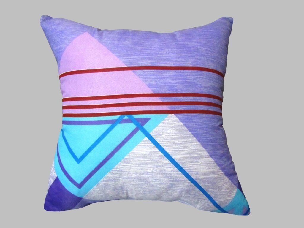 фото Подушка 50*50 см, холлофайбер