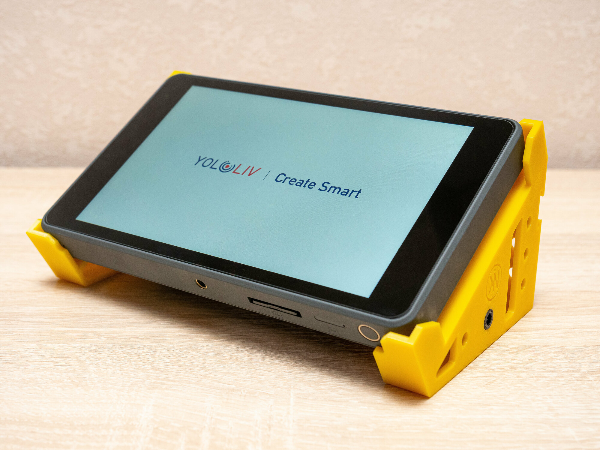 Подставка YoloStand Pro для стрим студии YoloBox Pro, жёлтая