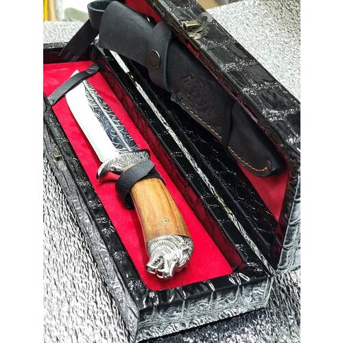 Нож туристический разделочный , для рыбалки и охоты Зверь в чехле ножнах , подарочный черный кожаный футляр ( сталь 65х13)