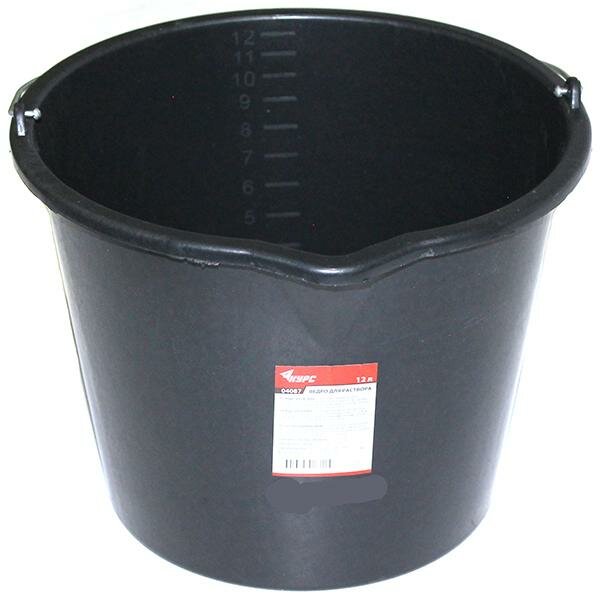 Ведро пластиковое 12л с носиком