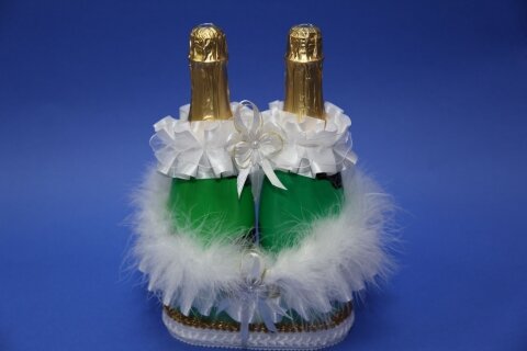 Свадебная корзинка для шампанского "Стиль" белого цвета / Свадебное украшение для шампанского