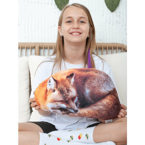 Реалистичная мягкая интерьерная подушка-игрушка на диван спящая Лиса от бренда Нескучные вещи 742₽