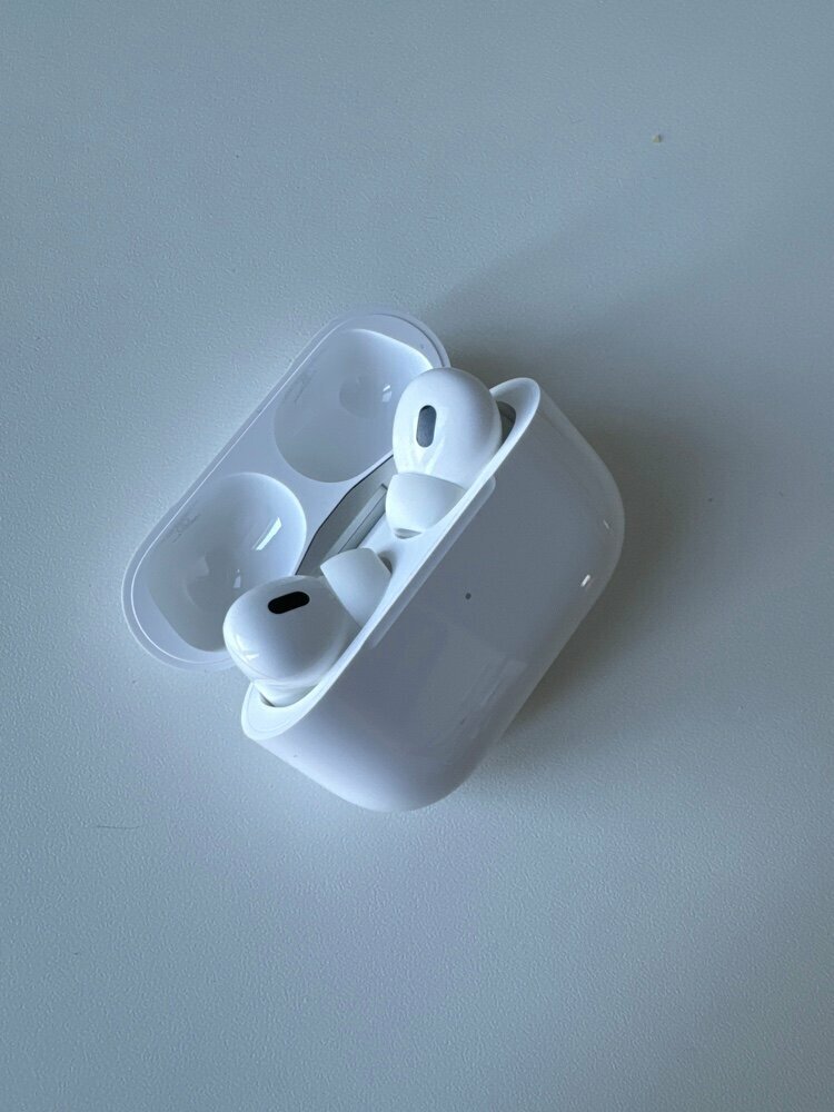Наушники Apple AirPods Pro 2 , беспроводные, шумоподавление, цвет белый, USB Type-C — фото 1