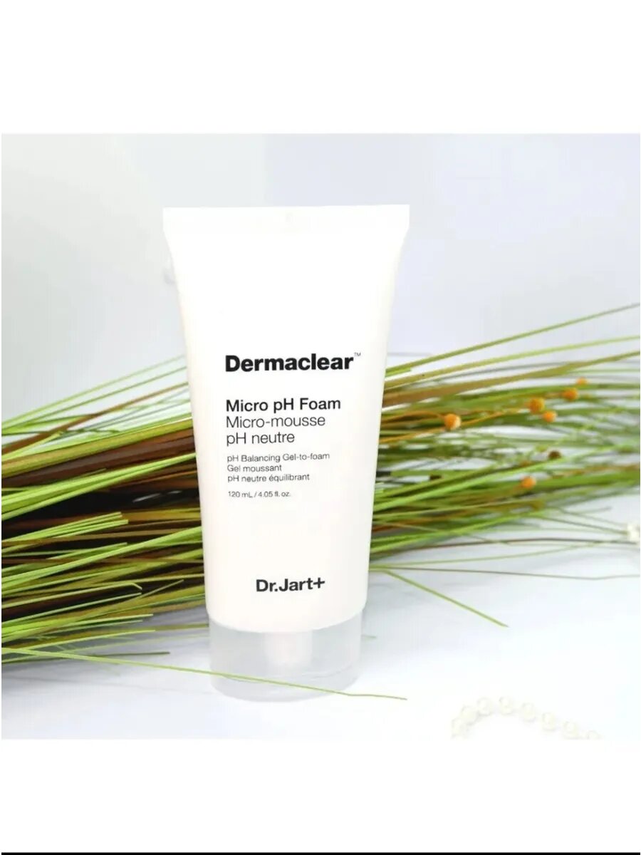 Пенка - гель для умывания Dr. Jart+ DERMACLEAR Micro pH Foam — фото 1