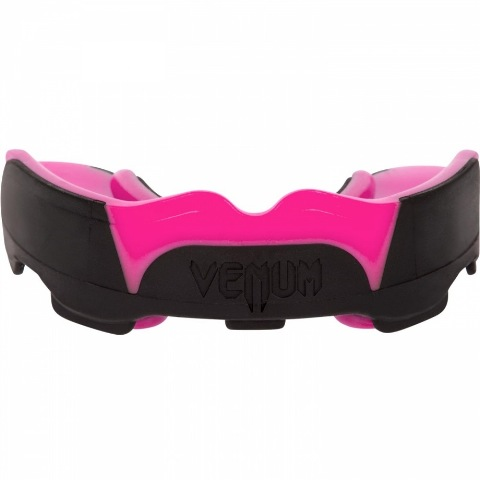 Капа боксерская Venum Predator Black/Pink (Взрослый размер)