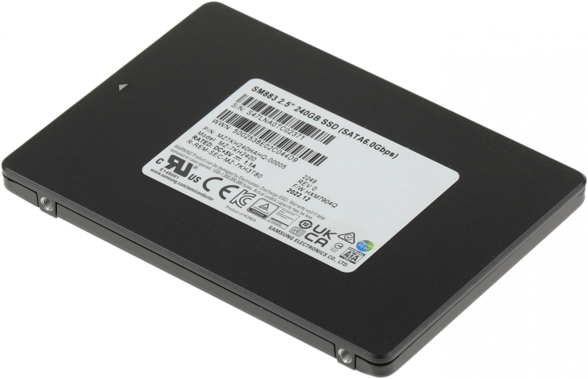 Накопитель SSD 2.5'' Samsung SM883 240GB 3D MLC NAND 540/480MB/s 97K/22K IOPS MTBF 2M 3DWPD 7mm - фото №13