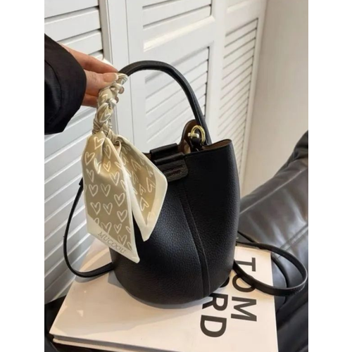 фото Сумка кросс-боди , фактура матовая, черный нет бренда