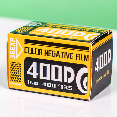 Фотопленка Kodak Vision3 (400 Daylight, 36 кадров, 1 штука, процесс С41)
