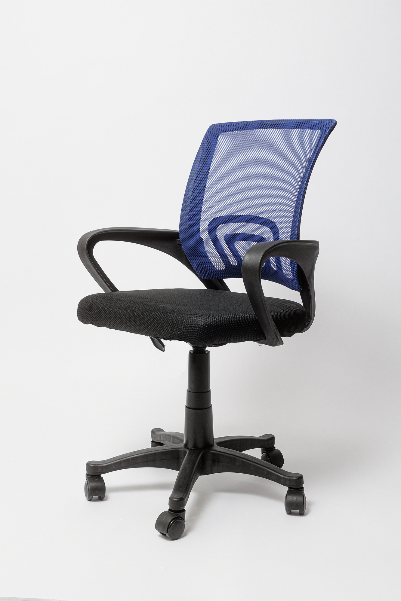 Кресло офисное OC-9030 пластик, синее, сетка, компьютерное