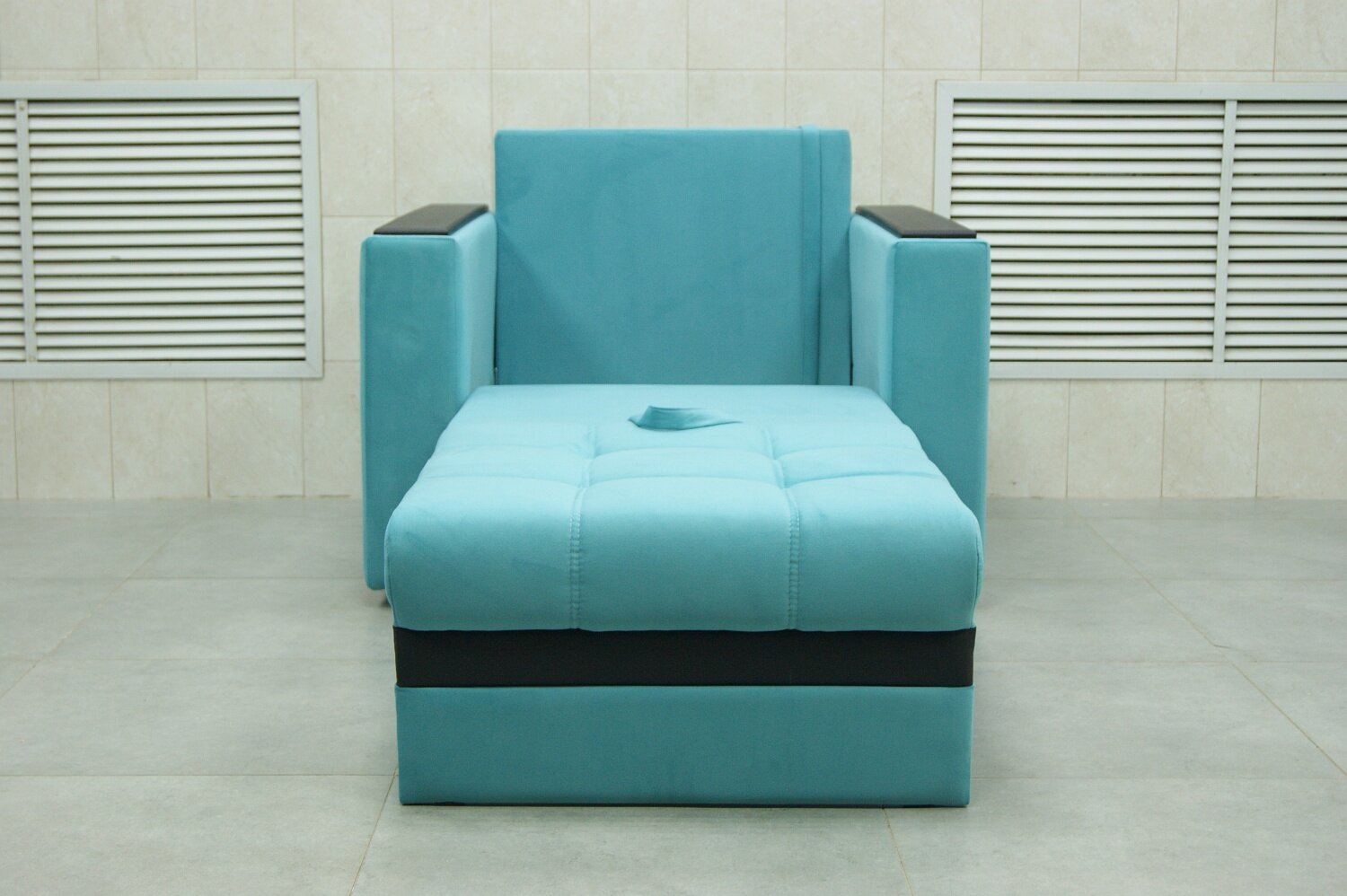 Кресло-кровать Атланта голубой велюр