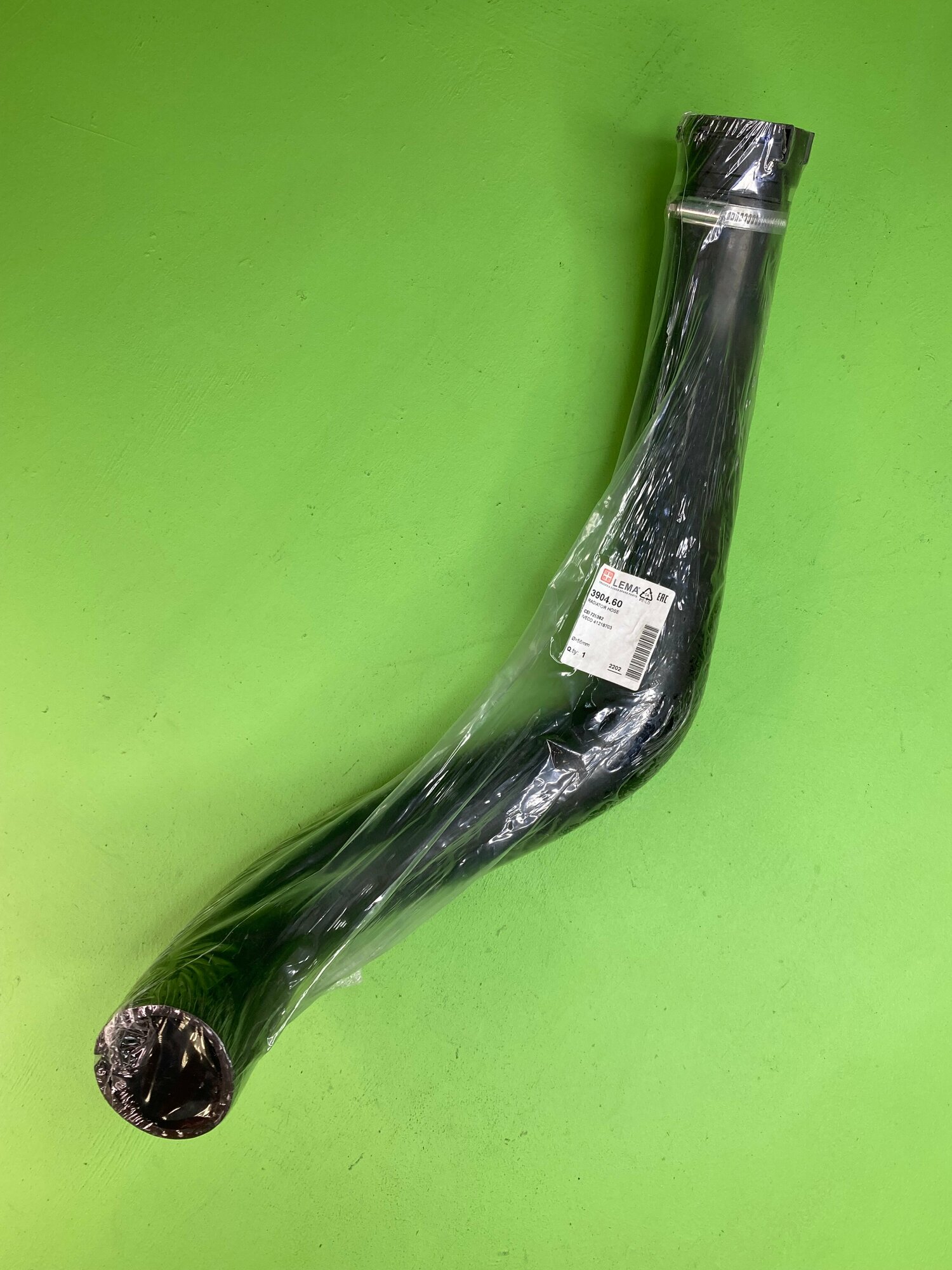 фото Патрубок радиатора ! нижний d=58 \Iveco Stralis Cursor 10