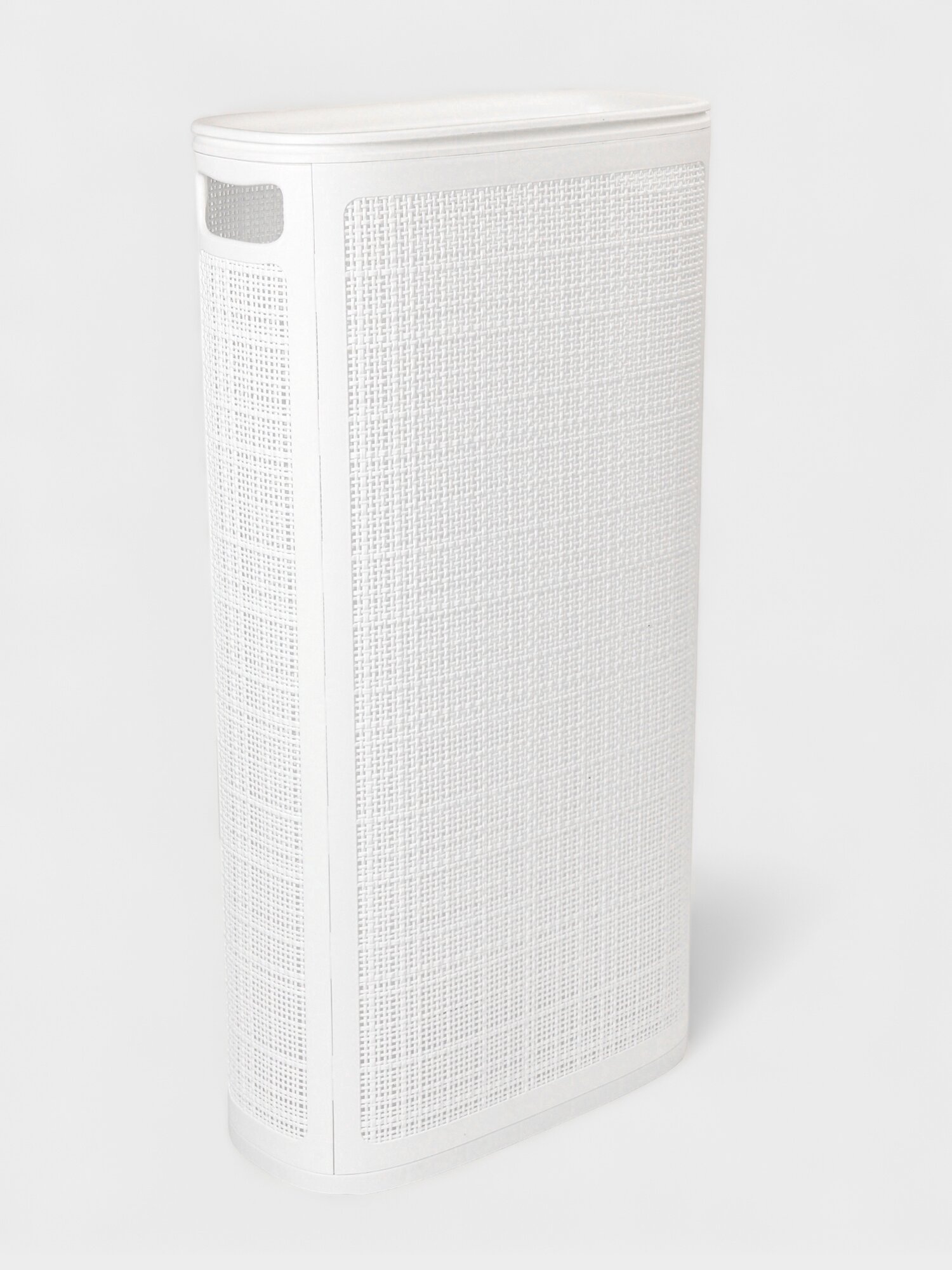 Плетёная корзина для белья с крышкой 