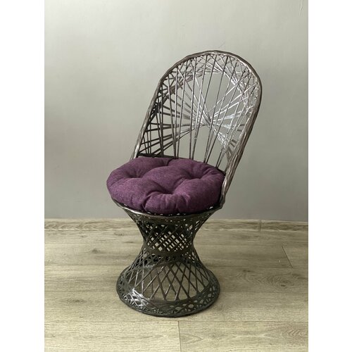 фиолетовый