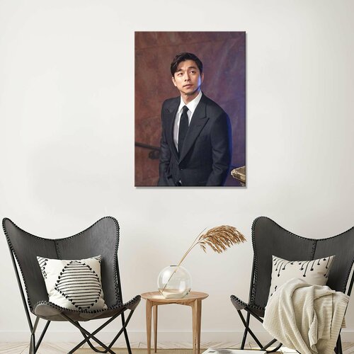 Интерьерная картина на холсте/ картина на стену/ в гостиную/ спальню - Кон Ю в костюме 40х60
