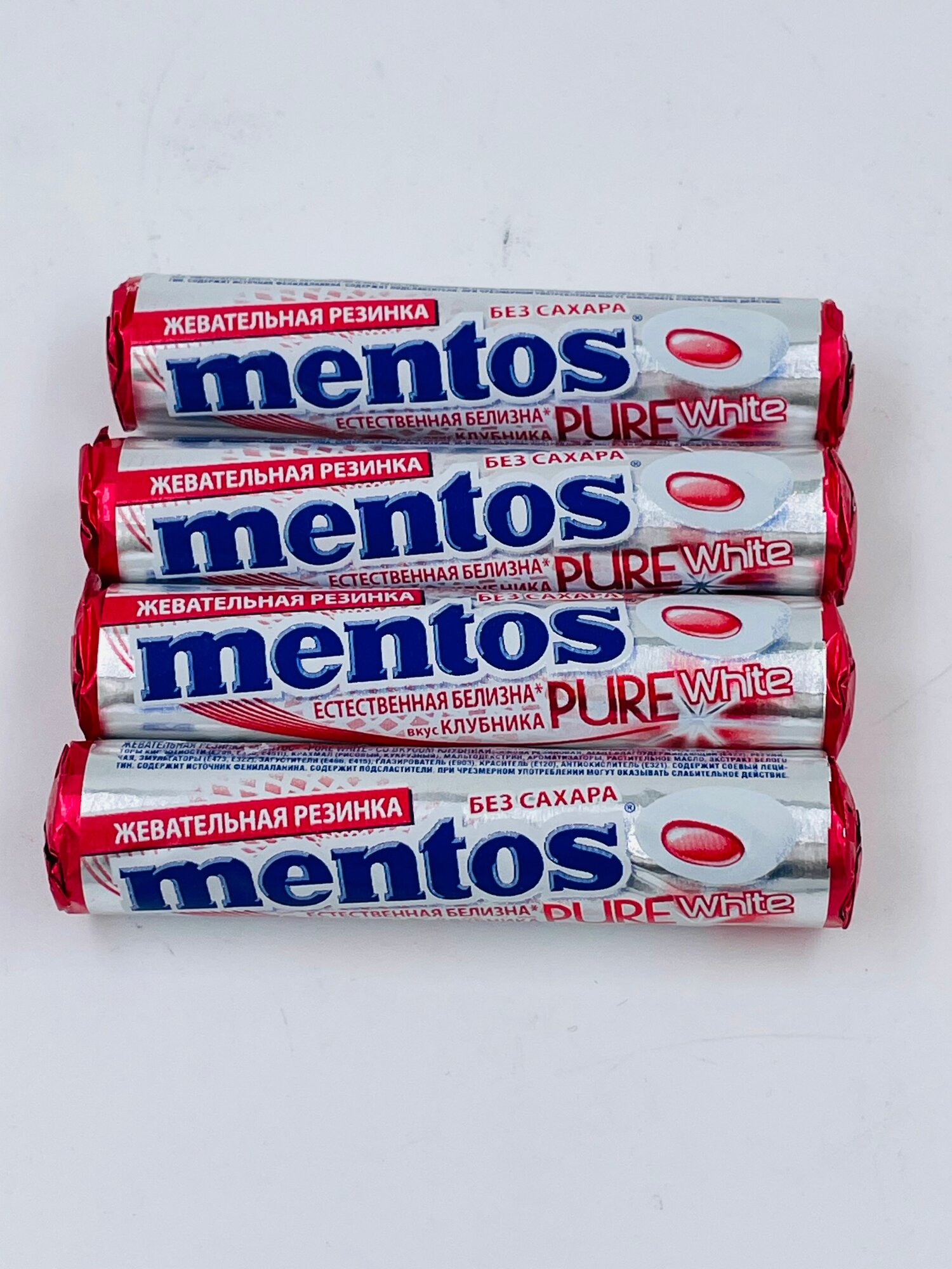 Mentos жевательная резинка Pure White вкус Клубника, (15,5х4) 62 г