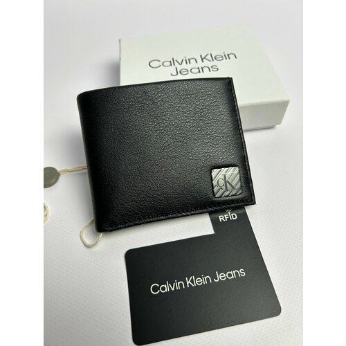 Кошелек Calvin Klein Jeans черный 12990₽