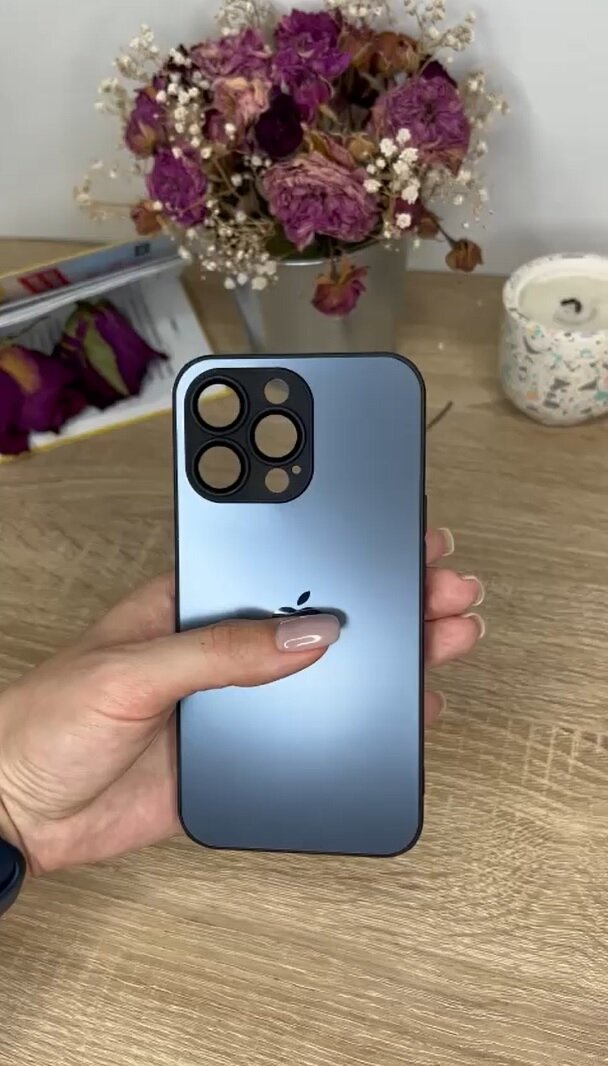 Чехол матовый стеклянный на iPhone 13 Pro Черный