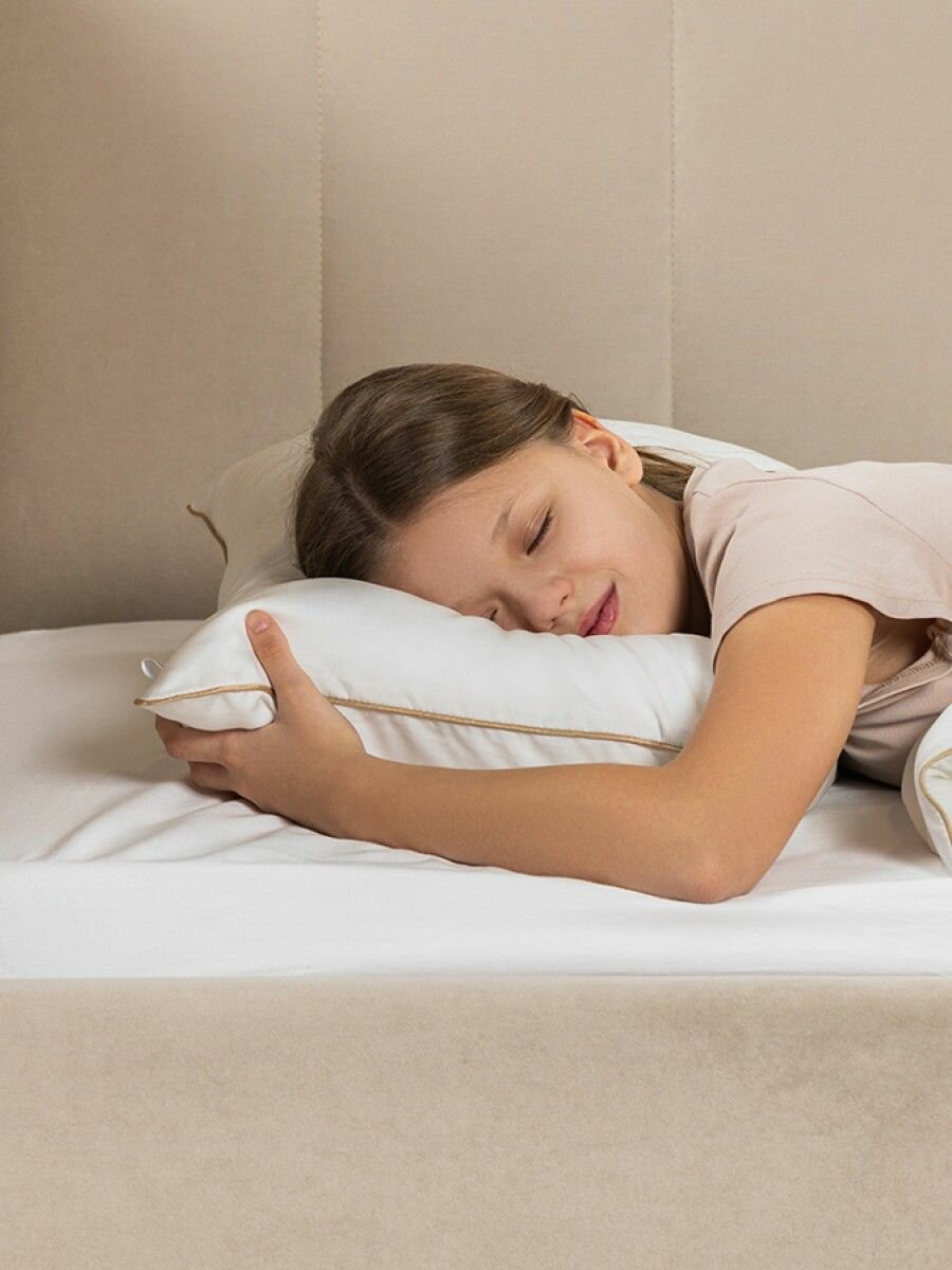 Подушка Askona Kids (Аскона) Forest Dream, бамбуковое волокно, гипоаллергенная, 40х60 см — фото 1