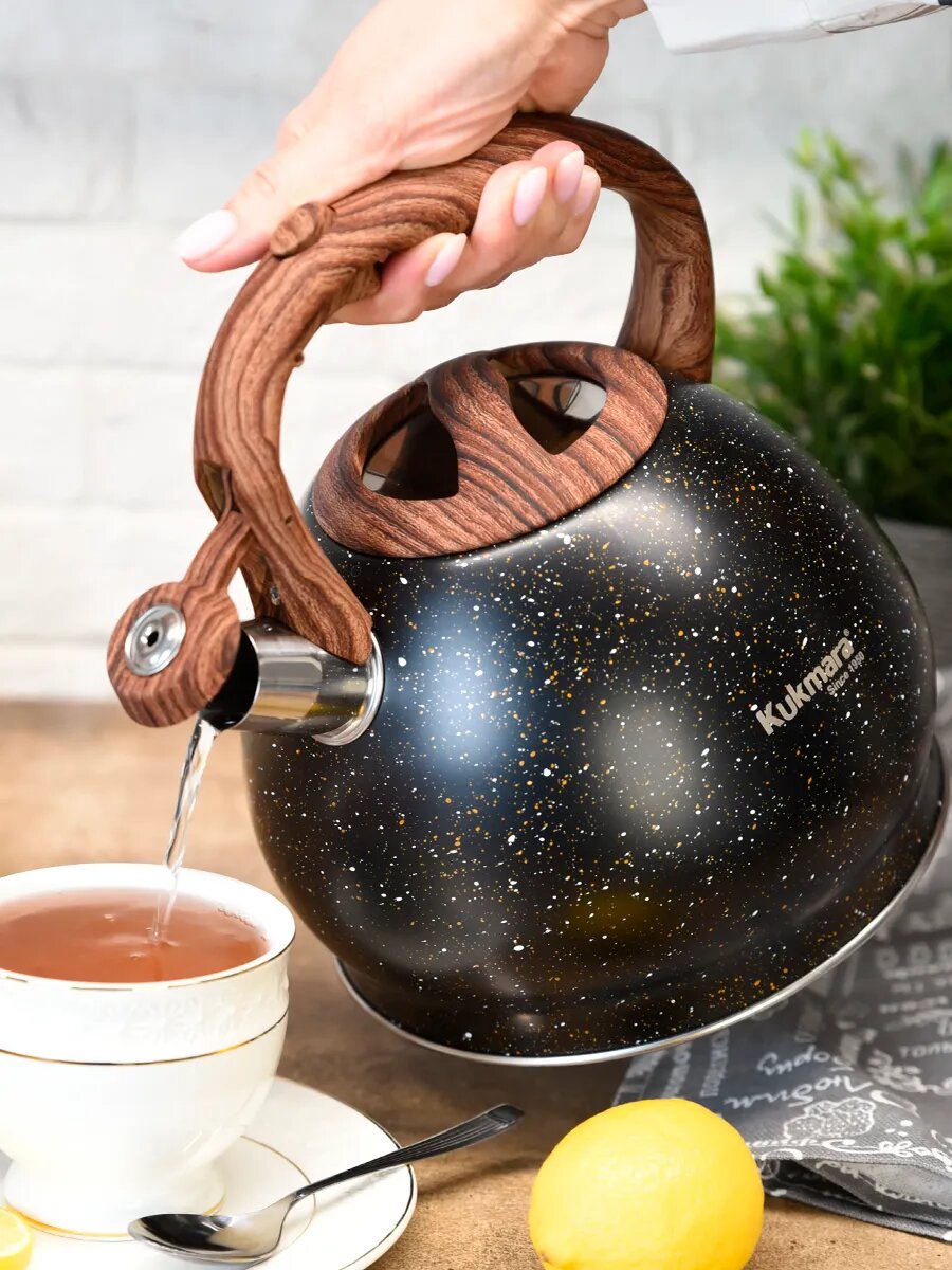 Чайник Kukmara, из нержавеющей стали, со свистком, 3.4 л, цвет - грация